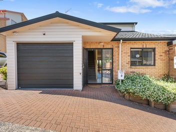 Owner has Bought, Urgent Sale!