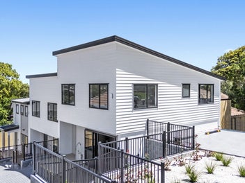 3 x Simplicity & Affordability - Brand New