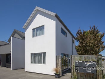 City Buzz - OPEN HOME POSTPONED