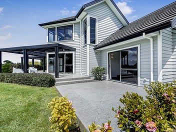 Enjoy the Ultimate Family Lifestyle!