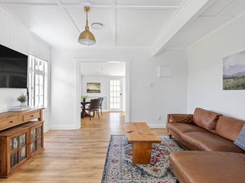 Country Character, Modern Charm