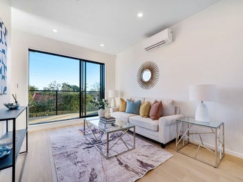 Stylish, Move-In Ready With Master Build Guarantee