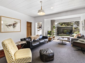 SOLD - SUNNY COASTAL LIVING AT ITS BEST!