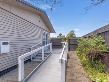 PRICE DROP! $63,440 annual rent, 6.8% Gross Yield!