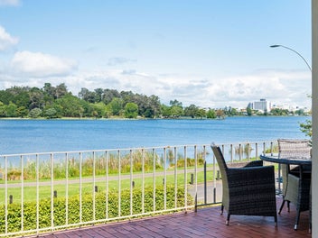 Blue-Chip Lake Views. Unlimited Imagination.