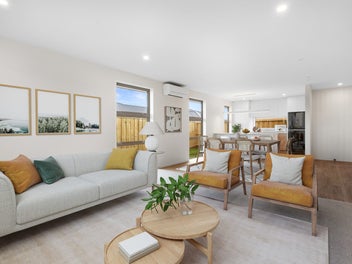 Premium Downsizers UNDER CONTRACT