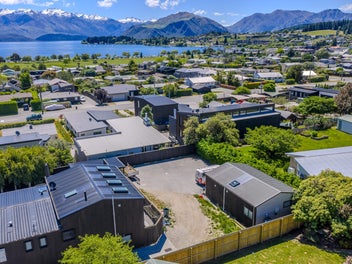 Perfect Central Wanaka Townhouse Site