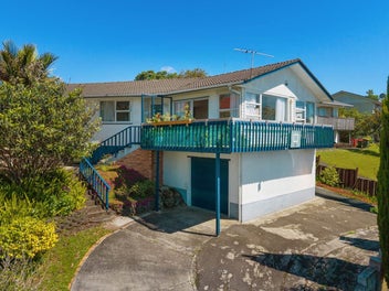 A Hidden Treasure in Dual Westlake Zone – Act Now!