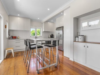 Charming Character Home on 923sqm