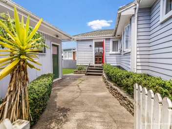 13 Chaytor St Te Puke