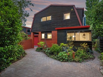 Timeless 80s craftsmanship