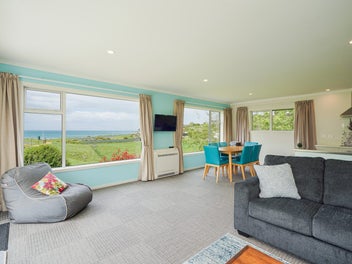 Seashells & Serenity