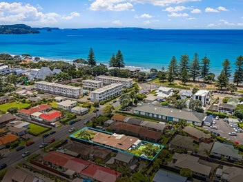 Multi-Generational Living in a Lucrative Location