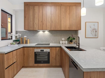 Modern Life, Perfect Price, Urban Vibe