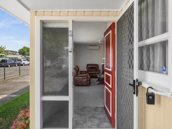 Two Bedrooms Perfect Location Home