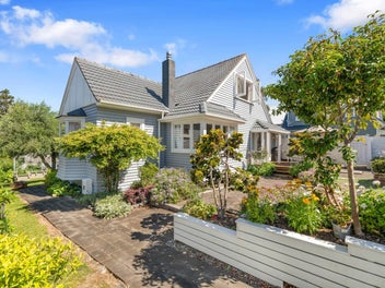 Northern Slopes - Masefield St