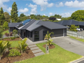 With their next move secured, Vendors say sell!