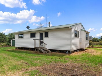 Estate Sale in Central Ruakaka