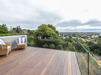 Your Hilltop Lifestyle Awaits!