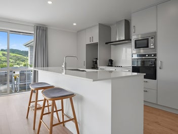 Modern Comfort in the Heart of Parkview