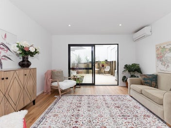 CENTRAL HOWICK NEW BUILDS (FREEHOLD TITLES)