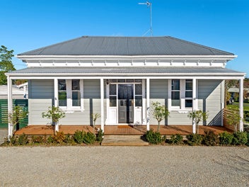 Image 1 of 21