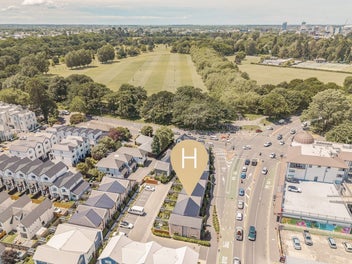 Modern Living, Prime Location