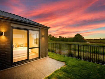 Sweet Spot: Reserve-Side Living