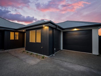 Move-In Ready! Three-Bed with Garage