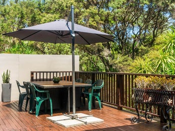 Peaceful, Modern, Convenient Location