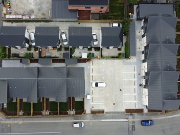 Hagley Park, City Centre On Your Doorstep 1 Left!