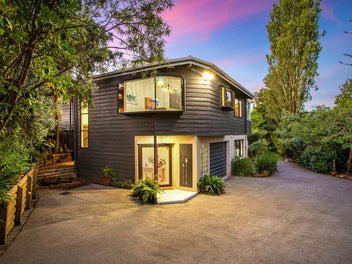 Dual Living Dream - Home & Income!