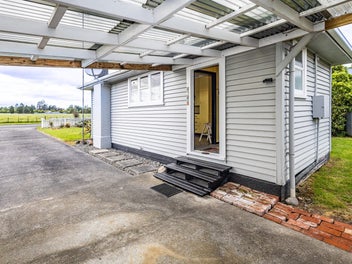 Well-priced classic on Miro Street