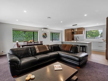 Entry Level Lifestyle, With Extras!!!