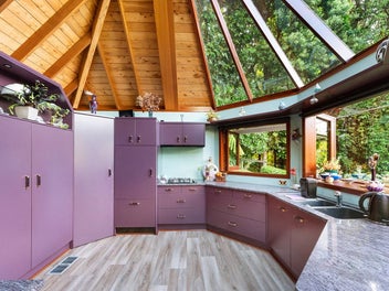 Vendors Release Their Retreat of 40 Years