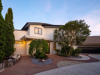 Live Large – Standout Space, Impressive Style!