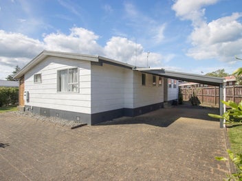 Great Value Home, You Must View This!