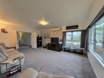 Sunshine, Space and Practicality!