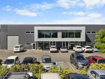 Image 1 of 17