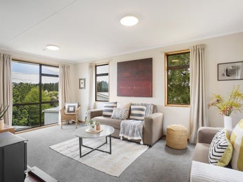 A sunny, elevated 1970s gem