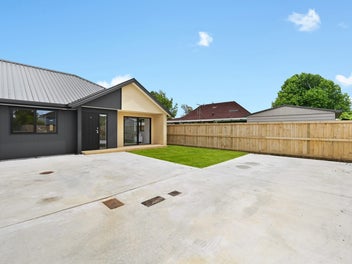 Brand New & Freehold