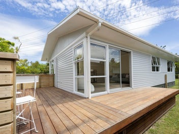 Solid Start, Big Garage & Flat Lawns