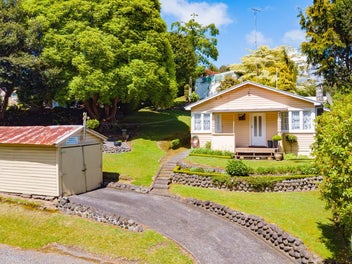 Quaint Classic Cottage