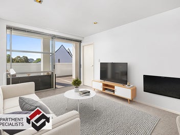 Kingsland Location, Two Baths, Unmatched Price