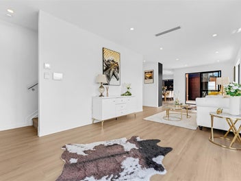 Brand New 4-Bedroom Corner Family Beauty