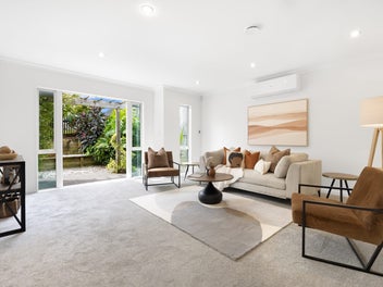 Grand Family Living in Rangi Zone!