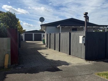 Excellent 1st Home - Be in for Christmas!