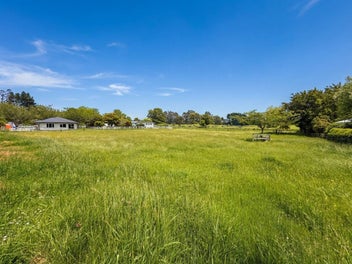 Create your ideal home here