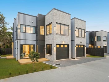 Brand New | Freehold & Freestanding | CCC & Ti...