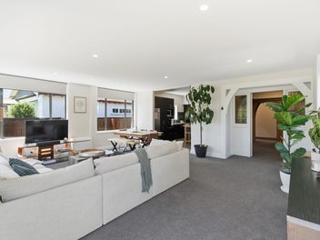 Character. Cashmere Zoned. The Complete Package.